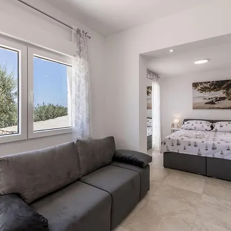 Dream Hill Villa Kaštel Kambelovac