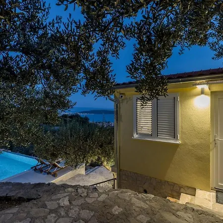 Dream Hill * Kaštel Kambelovac