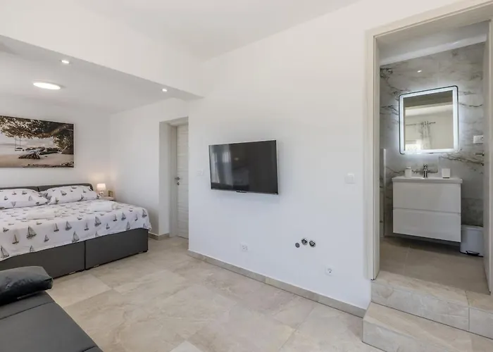 Vila Dream Hill Kastel Kambelovac